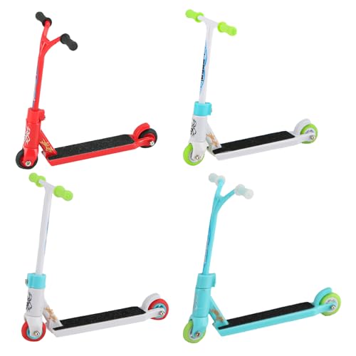 Pennle 4 Stückes Finger Skateboard, Finger Scooter, Abnehmbare Räder, Fingerspitzenbewegung, Trainiert Fingerkoordination, Mini Skateboard Ideales Spielzeug für Skateboard-Liebhaber und Kinder Pennle 4 Stückes Finger Skateboard, Finger Scooter, Abnehmbare Räder, Fingerspitzenbewegung, Trainiert Fingerkoordination, Mini Skateboard Ideales Spielzeug für Skateboard-Liebhaber und Kinder von Pennle