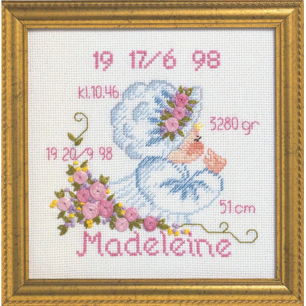 Permin Stickerei-Set Aida Geburtskarte Madeleine 19x19cm von Permin