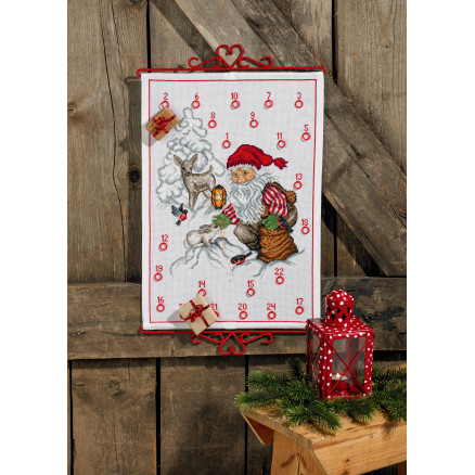 Permin Stickerei-Set Weihnachtskalender Santa Fütterung 35x51cm von Permin