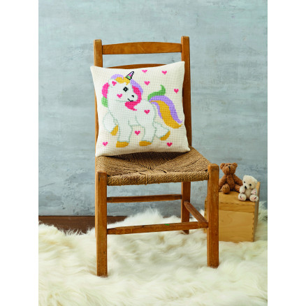 Permin Stickereiset Einhorn 30x30cm Permin Stickereiset Einhorn 30x30cm von Permin