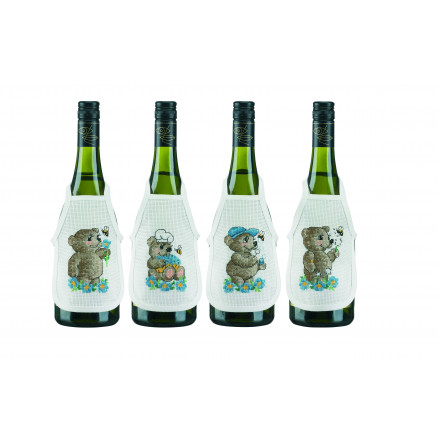 Permin Stickerei-Set Weinflaschenschürze Teddys 10x15cm - 4 Stk von Permin