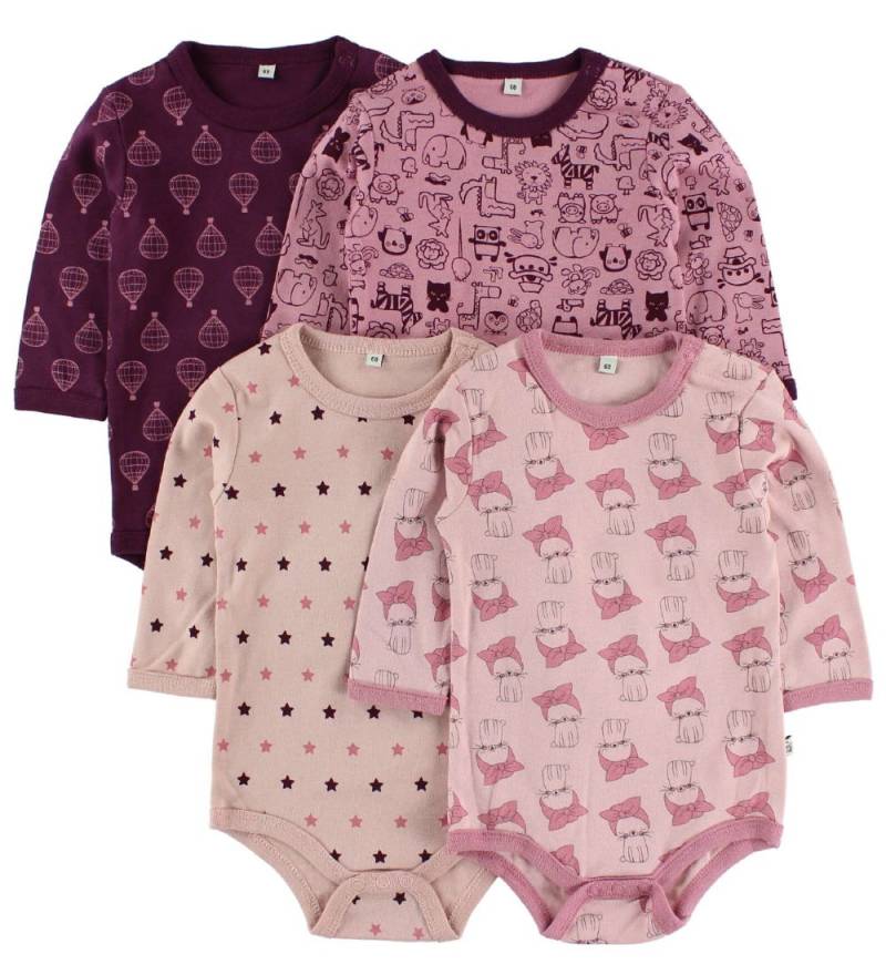 Pippi Baby Bodys l/ä - 4er-Pack - Rosa/Lila m. Muster - Pippi Baby - 68 - Body L/Ä Pippi Baby Bodys l/ä - 4er-Pack - Rosa/Lila m. Muster - Pippi Baby - 68 - Body L/Ä von Pippi Baby