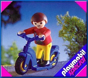 Playmobil 4538 Special: Boy on Scooter by PLAYMOBILÃ‚® von Playmobil