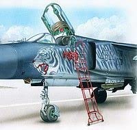 Plus Model AL4038 - Modellbausatz Ladder Mig-23 Plus Model AL4038 - Modellbausatz Ladder Mig-23 von Plus Model