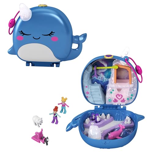 Polly Pocket GKJ52 - Narwal-Eisspaß Schatulle mit lustigen Überraschungen, den kleinen Puppen Polly und Lila, Husky mit Schlitten, Eisbär-Figur und Stickerbogen; Spielzeug für Kinder ab 4 Jahren von Polly Pocket