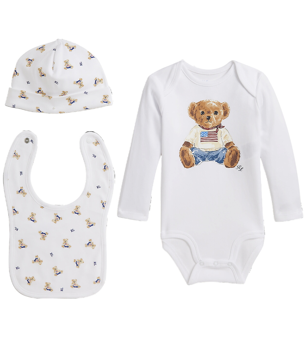Polo Ralph Lauren Geschenkbox - Babylätzchen/Mütze/Body l/ä - We - Polo Ralph Lauren - 62 - Body L/Ä Polo Ralph Lauren Geschenkbox - Babylätzchen/Mütze/Body l/ä - We - Polo Ralph Lauren - 62 - Body L/Ä von Polo Ralph Lauren