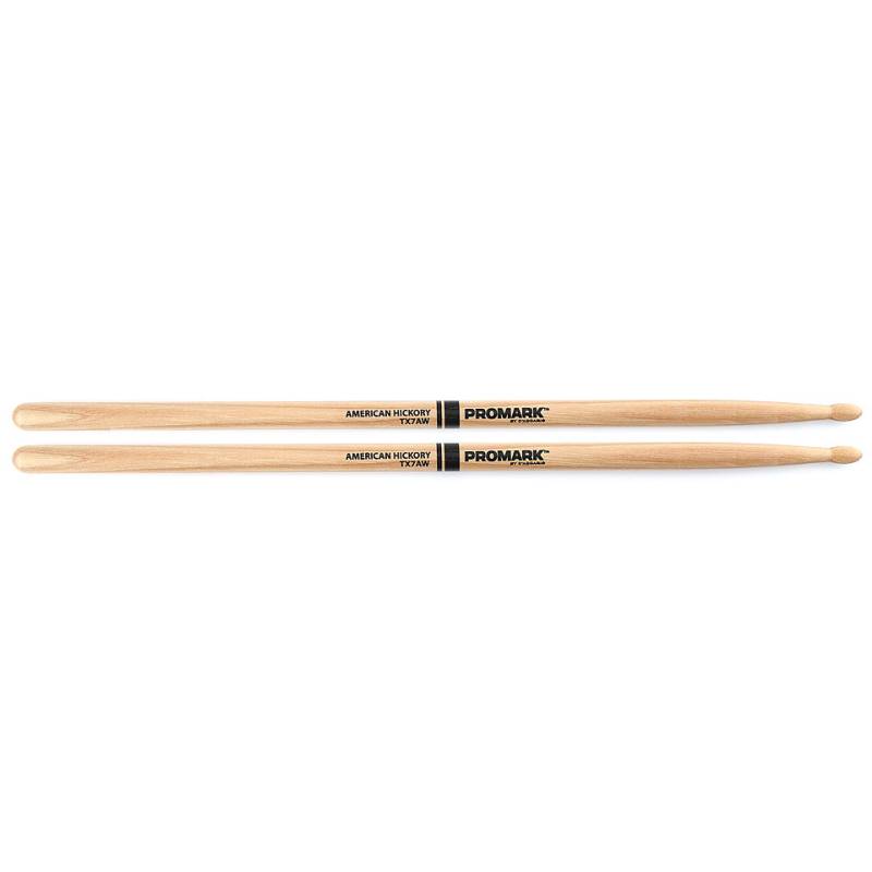 Promark Classic Forward Hickory 7A Oval Wood Tip Drumsticks von Promark