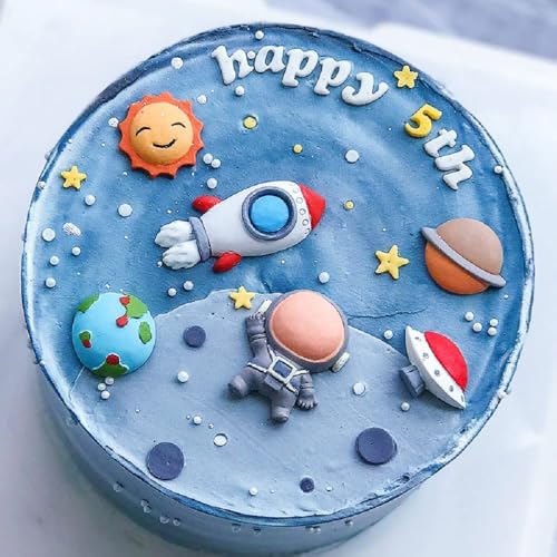 QINQINZIJIN Astronauten Kuchendekoration, 6 Stück Astronauten Tortendeko, Weltraum Kuchendekoration, Planeten Torte Deko, Kuchen Dekoration Zubehör, für Weltraum Planeten Geburtstag Kinder Party QINQINZIJIN Astronauten Kuchendekoration, 6 Stück Astronauten Tortendeko, Weltraum Kuchendekoration, Planeten Torte Deko, Kuchen Dekoration Zubehör, für Weltraum Planeten Geburtstag Kinder Party von QINQINZIJIN
