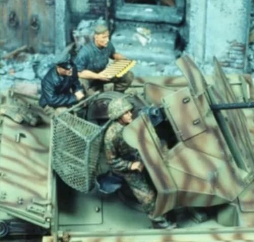 QLKFTRVNH 1/35 WWII German Tank Soldier Resin Model Kit Unbemalt und unmontiert Soldier Resin Model Kit (3 Figuren, Keine Panzer) //I8G3O5 von QLKFTRVNH