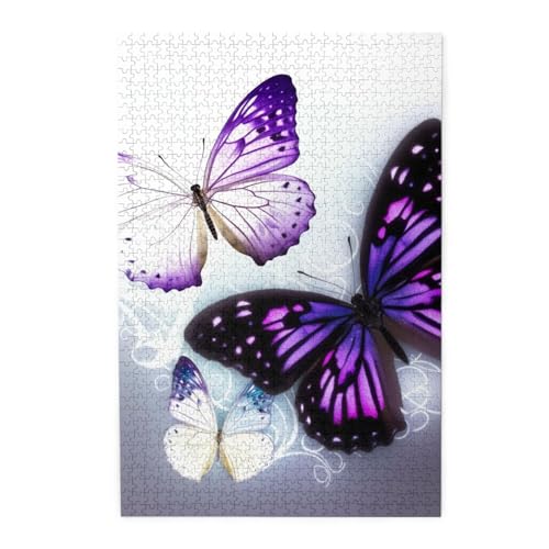 1000-teiliges Puzzle für Erwachsene, herausforderndes Puzzle für Spieleabende, Holzpuzzle, weiß-violette Schmetterlinge, personalisiertes Holzpuzzle für Familie, Bilderpuzzle, fertige Größe 74,9 x 50 1000-teiliges Puzzle für Erwachsene, herausforderndes Puzzle für Spieleabende, Holzpuzzle, weiß-violette Schmetterlinge, personalisiertes Holzpuzzle für Familie, Bilderpuzzle, fertige Größe 74,9 x 50 von QMNKLET