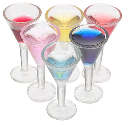 QUMIIRITY 6Stücke Mini Cocktailgläser Puppenzubehör Für Puppenhaus Dekoration Mini Champagnerbecher Als Deko Elemente Für Kreative Projekte von QUMIIRITY