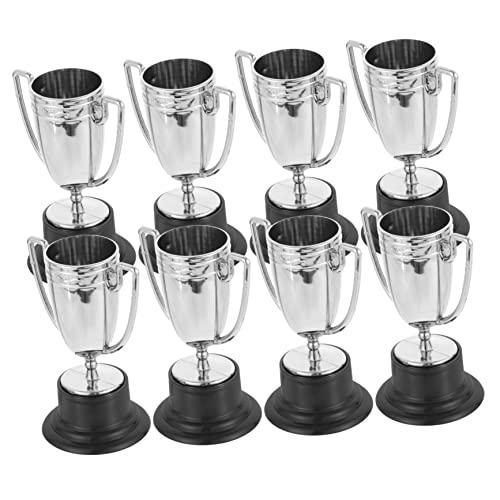 QUMIIRITY 8Stücke Kleiner Trophäen Satz für Kinder Spieltrophäe Auszeichnungen Party Dekorationen Sportwettbewerb Kindergeburtstag QUMIIRITY 8Stücke Kleiner Trophäen Satz für Kinder Spieltrophäe Auszeichnungen Party Dekorationen Sportwettbewerb Kindergeburtstag von QUMIIRITY