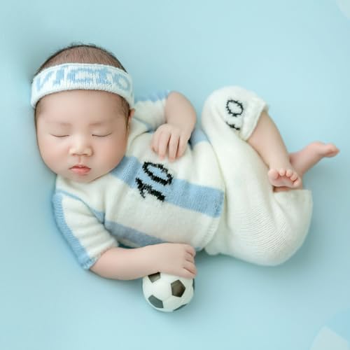 Qnokliey Neugeborenen Fotografie Requisiten, Weiß Blauer Fußball, Baby Fotoshooting Set für FotoKleidung, Accessoires, Kleinkind Party Strick Outfit, Kostüme Babys Jungen Mädchen 0–1 Monate von Qnokliey