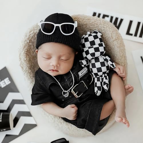 Qnokliey Schwarzes Neugeborenen Hip-Hop Baby Fotoshooting Set, Perfekt für Fotografie und Feiertage, Kinder, Babys, Mädchen, Jungen, Kostümzubehör, Geschenk, Kleidung, Mütze, Gürtel, Spielzeug von Qnokliey
