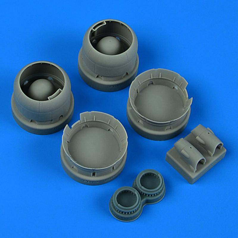 PBY-5 Catalina - Correct cowlings opened flaps [Academy] von Quickboost