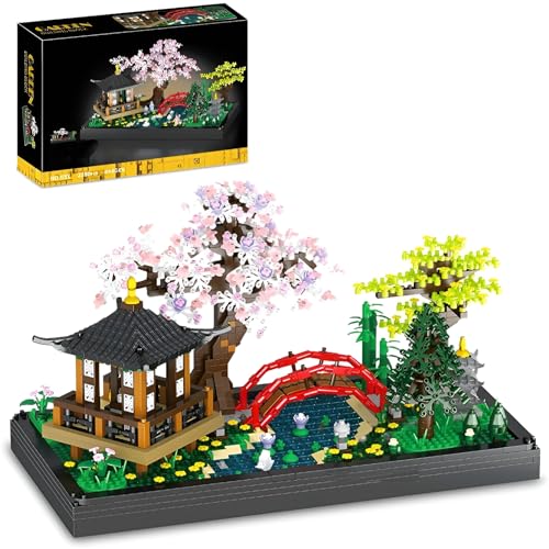 Kirschblüten Garten Konstruktionen Micro Bausteine Bausatz, 2280Stück Kreative Japanische ZEN Architektur Mini Ziegel Model, Stadt Serie Blumen und Pflanzen Anzeige für Kinder Erwachsene Haus Deko Kirschblüten Garten Konstruktionen Micro Bausteine Bausatz, 2280Stück Kreative Japanische ZEN Architektur Mini Ziegel Model, Stadt Serie Blumen und Pflanzen Anzeige für Kinder Erwachsene Haus Deko von QuirkQuest