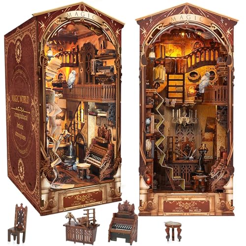 Qurxuanwe Magische Welt DIY Book Nook Kit mit Staubschutzhülle und Sensor LED-Licht, 3D Holzpuzzle Puppenhäuser Miniatur Haus Kit, Buch Ecke Dekoration Holz Puzzle Buchstützen für Erwachsene ab 14+ Qurxuanwe Magische Welt DIY Book Nook Kit mit Staubschutzhülle und Sensor LED-Licht, 3D Holzpuzzle Puppenhäuser Miniatur Haus Kit, Buch Ecke Dekoration Holz Puzzle Buchstützen für Erwachsene ab 14+ von Qurxuanwe