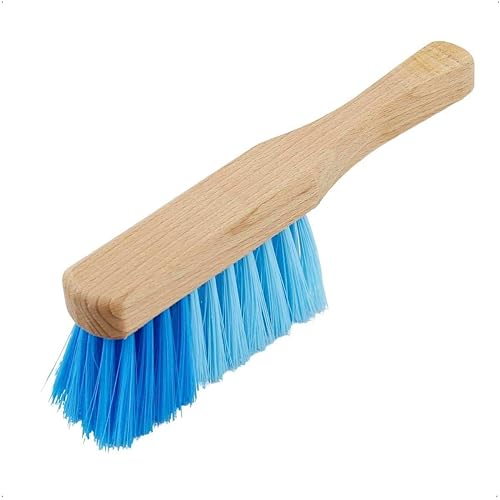 Rekord Handfeger für Kinder (Blaue Kunststoff-Borsten) mit 9 cm Holzgriff, Gesamtlänge: 18 cm, für Kinder ab 2 Jahren geeignet, Kindergartengerät, Handbesen, Holzhandfeger von REKORD Qualität in Ihrer Hand