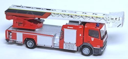 RIETZE 71673 - Magirus DLK Atego ´19 Feuerwehr Regensburg - 1:87 von RIETZE