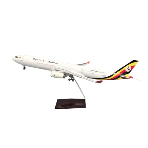 RIVPAHGQ Replika Flugzeugmodelle 47 cm Metalldruckgussflugzeug 1:135 for Uganda Airlines 330 Passagierflugzeugmodell Mit Rädern Vorgefertigte Luftfahrzeug Modelle(NO Light) von RIVPAHGQ