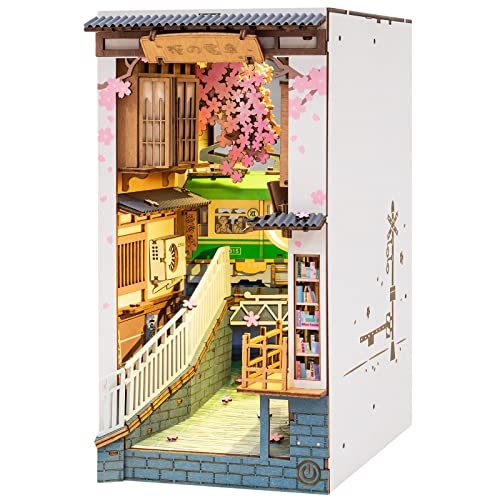 ROBOTIME Book Nook Kits, Sakura Densya Puppenhaus, DIY Miniatur Haus, 3D Wandbehang Puzzle Haus Modellbausätze mit LED Leuchten, Zuhause, Buchstützen Dekor Geschenk zum Muttertag ROBOTIME Book Nook Kits, Sakura Densya Puppenhaus, DIY Miniatur Haus, 3D Wandbehang Puzzle Haus Modellbausätze mit LED Leuchten, Zuhause, Buchstützen Dekor Geschenk zum Muttertag von ROBOTIME
