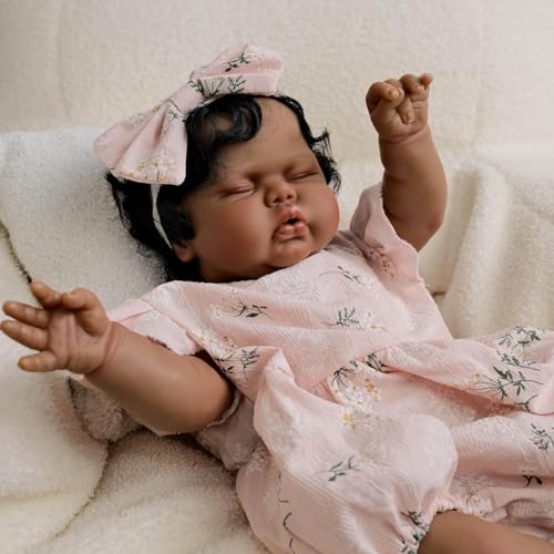 ROSHUAN Real Life Reborn Babypuppen, schwarzes Mädchen, 48,3 cm, realistische afrikanische Babypuppen, weicher Stoff, Körper, lockiges Haar, lebensechte Neugeborenenen-Puppe für Kinder ab 3 Jahren von ROSHUAN