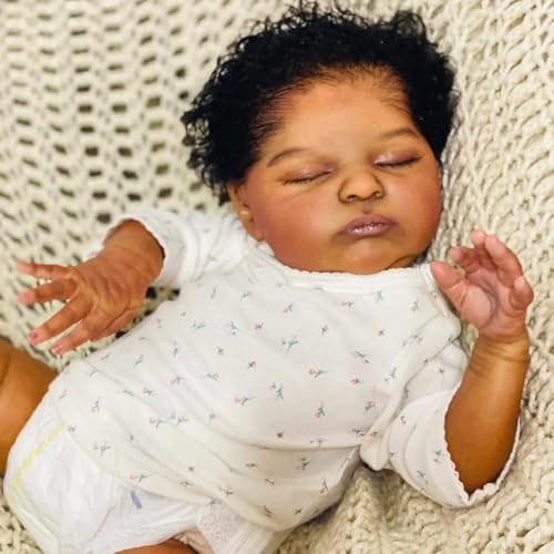 ROSHUAN Realistische Reborn Puppen Schlafendes Mädchen Lockiges Haar 19 Zoll Afroamerikaner Reborn Babypuppe Schwarze Braune Haut Weicher Stoff Körper Lebensechte Neugeborene Babypuppen von ROSHUAN