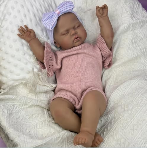 RXDOLL Afrikanische Reborn-Babypuppe, schwarzes Mädchen, 48 cm, schlafende Neugeborenen-Puppe, weicher Körper, realistische Babypuppen, die aus echtem Silikon aussehen, Biracial-Puppe für Mädchen ab 3 von RXDOLL