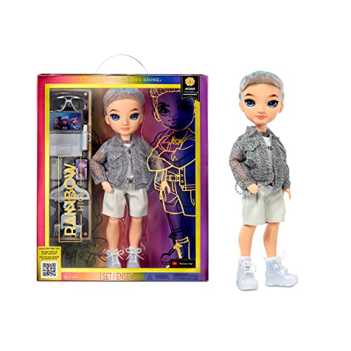 Rainbow High Modepuppe – Aidan Russel - Lila Junge Puppe – Modisches Outfit & 10+ Bunte Spiel-Accessoires - Für Sammler und Kinder von 4-12 Jahren Rainbow High Modepuppe – Aidan Russel - Lila Junge Puppe – Modisches Outfit & 10+ Bunte Spiel-Accessoires - Für Sammler und Kinder von 4-12 Jahren von Rainbow High