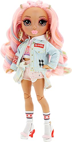 Rainbow High Special Edition Modepuppe - KIA HART - Valentinstag-Puppe mit Buntem Haar und Puppenständer - inkl. Outfits, Accessoires und mehr - Geschenk und Sammelpuppe für Kinder ab 6 Jahren Rainbow High Special Edition Modepuppe - KIA HART - Valentinstag-Puppe mit Buntem Haar und Puppenständer - inkl. Outfits, Accessoires und mehr - Geschenk und Sammelpuppe für Kinder ab 6 Jahren von Rainbow High