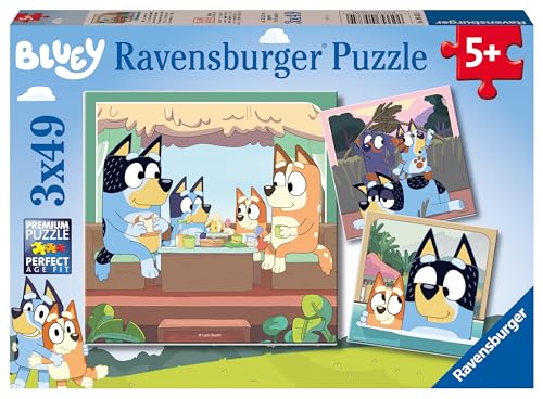 Ravensburger Kinderpuzzle 05685 - Blueys Abenteuer - 3x49 Teile Bluey Puzzle für Kinder ab 5 Jahren von Ravensburger