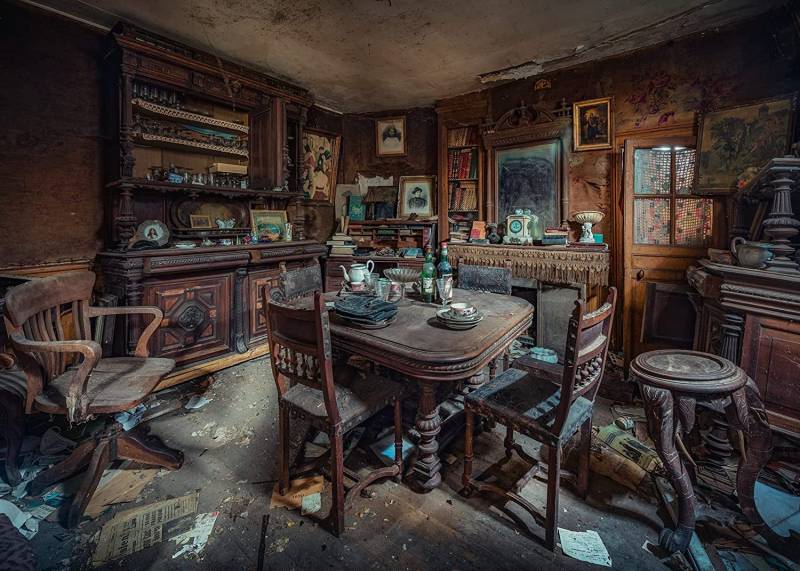 Ravensburger Lost Places - Bizarre Meal 1000 Teile Puzzle Ravensburger-00275 Ravensburger Lost Places - Bizarre Meal 1000 Teile Puzzle Ravensburger-00275 von Ravensburger