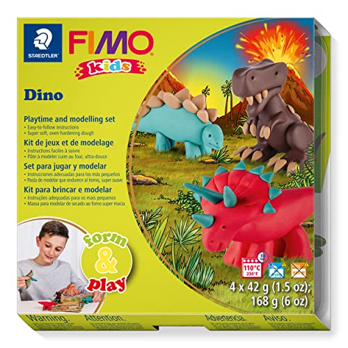 Staedtler 8034 07 LY Fimo kids form&play Set Dino (superweiche, ofenhärtende Knete, kinderleichte Anleitung, wiederverschließbare Box, Set mit 4 Fimo Blöcken, 1 Modellierstab und 1 Spielkulisse) von Staedtler