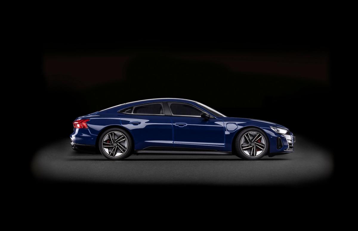 Audi e-tron GT - easy-click-system Audi e-tron GT - easy-click-system von Revell
