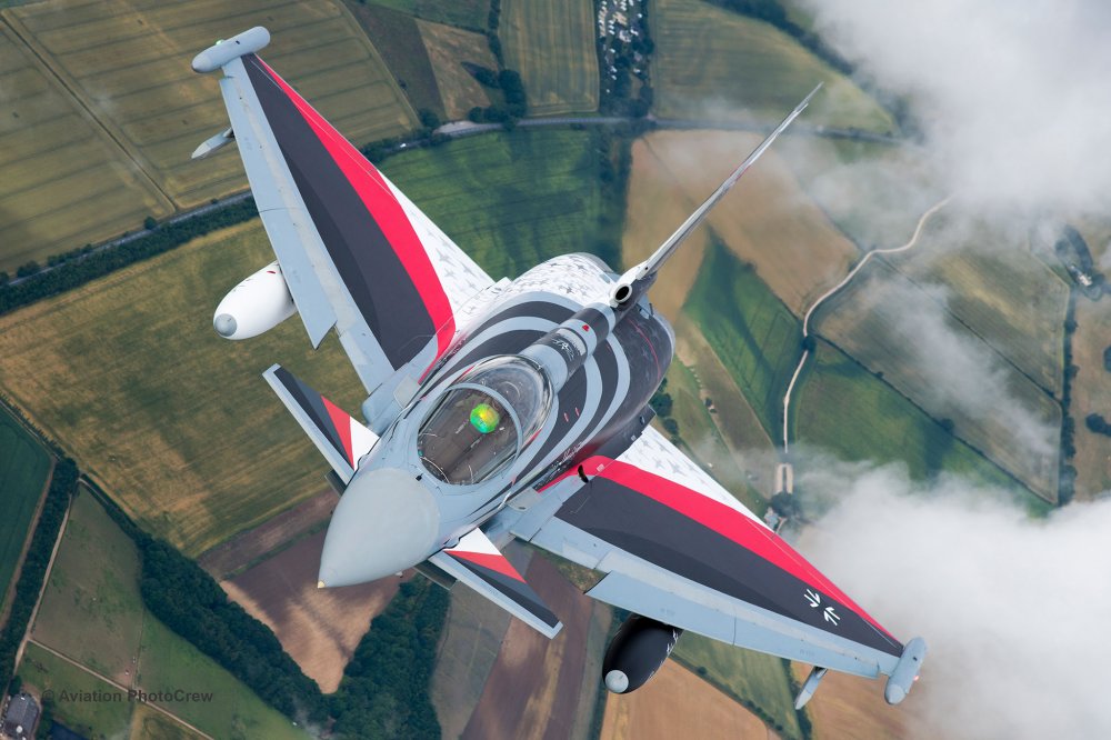 Eurofighter Typhoon - Baron Spirit Eurofighter Typhoon - Baron Spirit von Revell