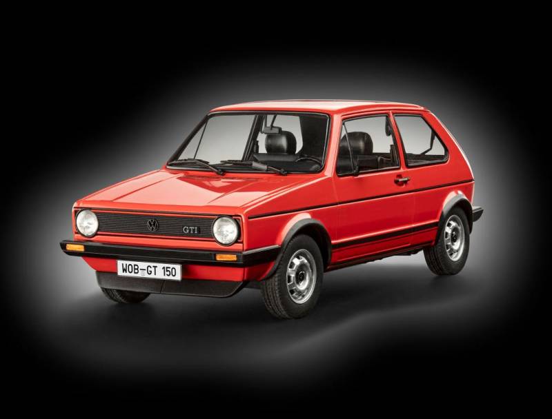 Geschenkset - 50 Jahre VW Golf 1 GTi von Revell