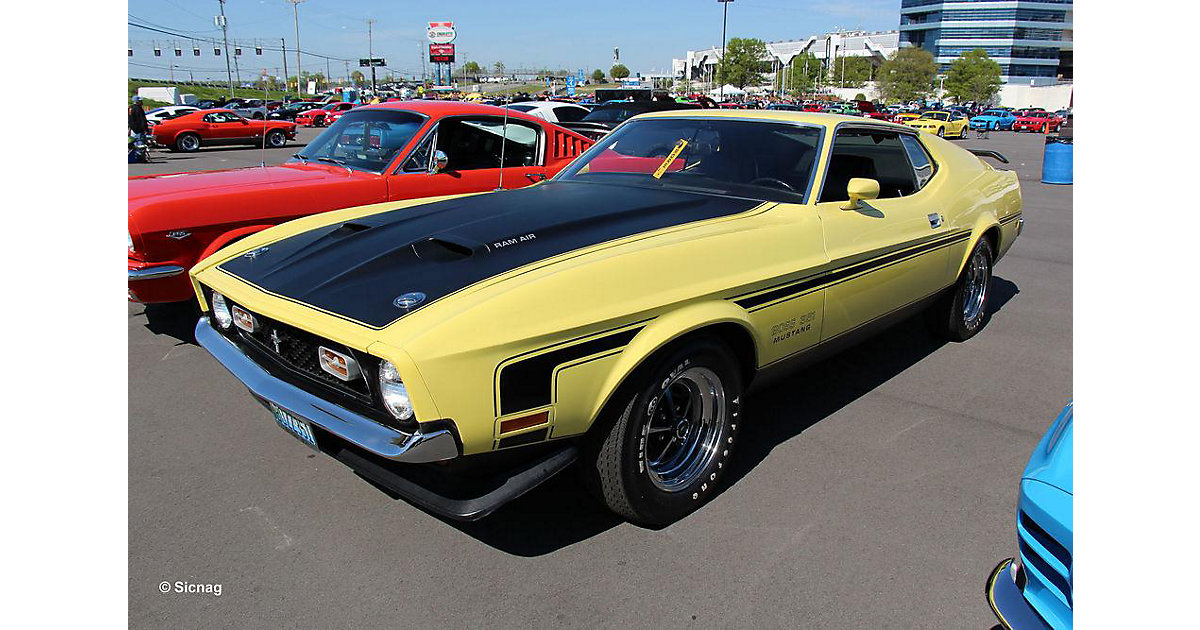 Model Set '71 Mustang Boss 351 Model Set '71 Mustang Boss 351 von Revell