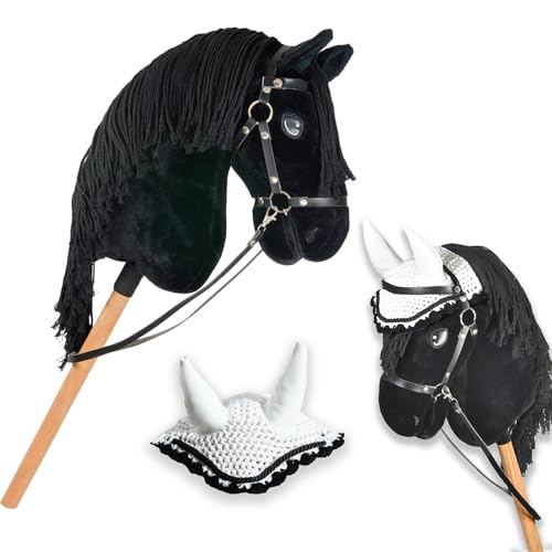 Hobby Horse A3 Friese, Schwarz, Komplettset mit Netz, Halfter, schwarzer Schleppleine und weißer Mütze Hobby Horse A3 Friese, Schwarz, Komplettset mit Netz, Halfter, schwarzer Schleppleine und weißer Mütze von Ridercom