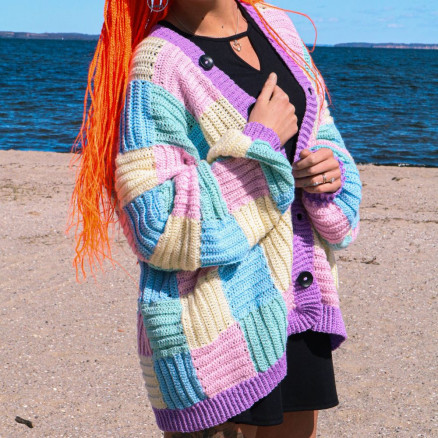 Oversize Cardigan mit Karos by Rito Krea - Häkelmunster mit Kit Cardigan Onesize Oversize Cardigan mit Karos by Rito Krea - Häkelmunster mit Kit Cardigan Onesize von Rito Krea