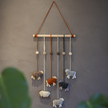Wanddeko und Mobile mit Lämmern by Rito Krea - Mobile DIY von Rito Krea