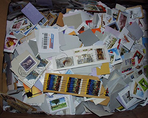Robbert´s Briefmarken Kiloware, 5 kg Sparkiste, Missionsware, wie gespendet auf Papier, gestempelt Robbert´s Briefmarken Kiloware, 5 kg Sparkiste, Missionsware, wie gespendet auf Papier, gestempelt von Robbert