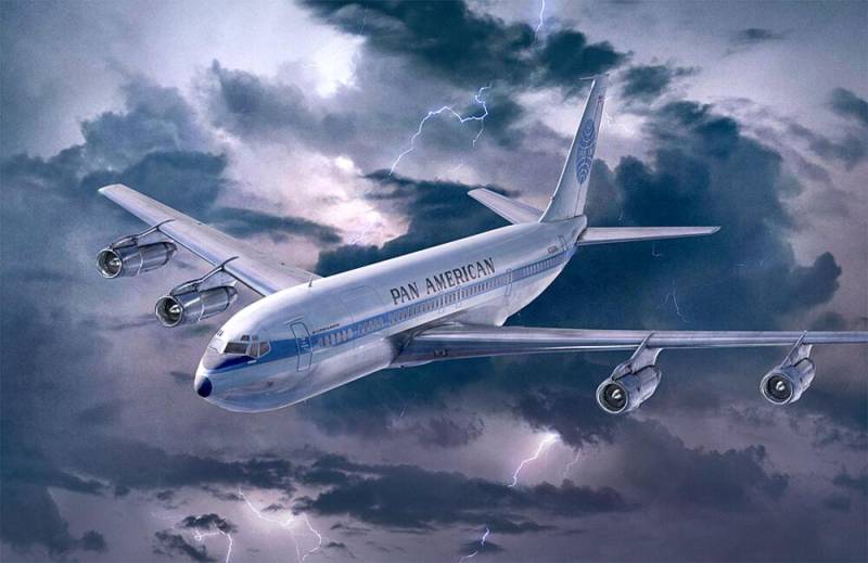 Boeing 707-321 von Roden