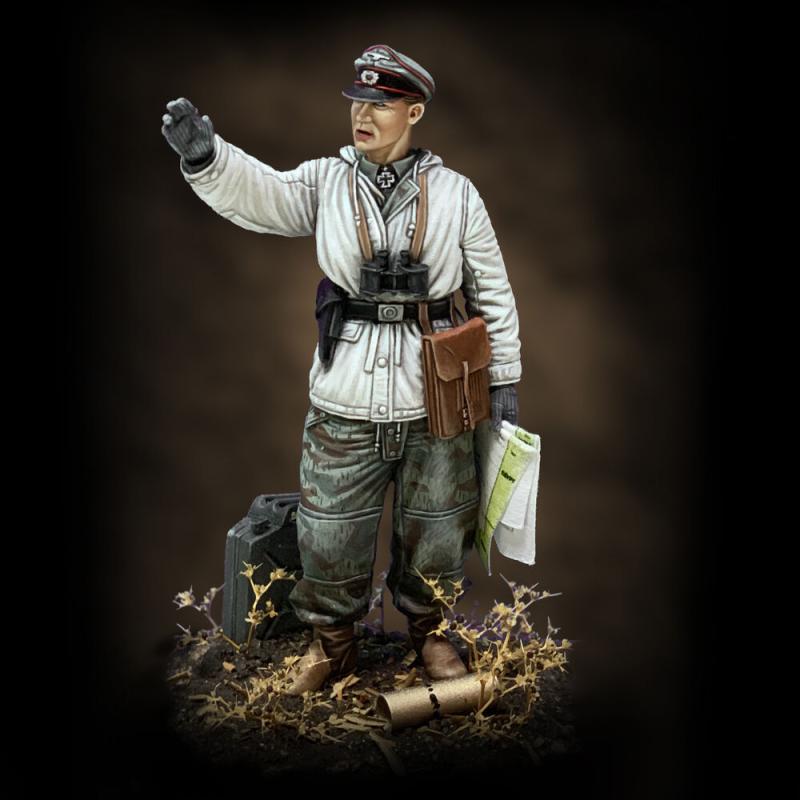 German tanker in winter dress - WWII German tanker in winter dress - WWII von Royal Model