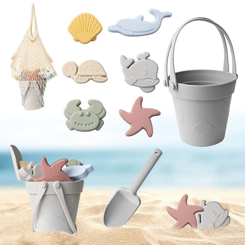 Rppiup 9 Stück Sandspielzeug Silikon, Strandspielzeug Sandspielzeug Set für Kinder, Weich Silikon Sand Spielzeug Set mit Eimer, Netzbeutel, Spaten, Tierformen, Muschel, Seestern für Strand Sandkasten Rppiup 9 Stück Sandspielzeug Silikon, Strandspielzeug Sandspielzeug Set für Kinder, Weich Silikon Sand Spielzeug Set mit Eimer, Netzbeutel, Spaten, Tierformen, Muschel, Seestern für Strand Sandkasten von Rppiup