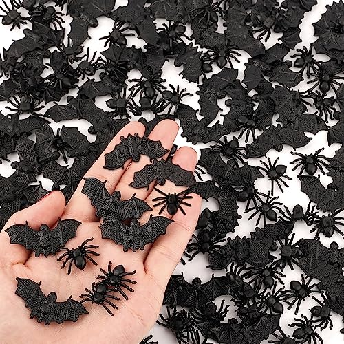 200 Stück Halloween-Fledermäuse und Spinnen, Halloween Fledermäuse Fake Mini Schwarze Spinne Plastik Realistische Spinne Gruselige Gruselige Spinne Dekorationen für Halloween-Partys 200 Stück Halloween-Fledermäuse und Spinnen, Halloween Fledermäuse Fake Mini Schwarze Spinne Plastik Realistische Spinne Gruselige Gruselige Spinne Dekorationen für Halloween-Partys von SAVITA