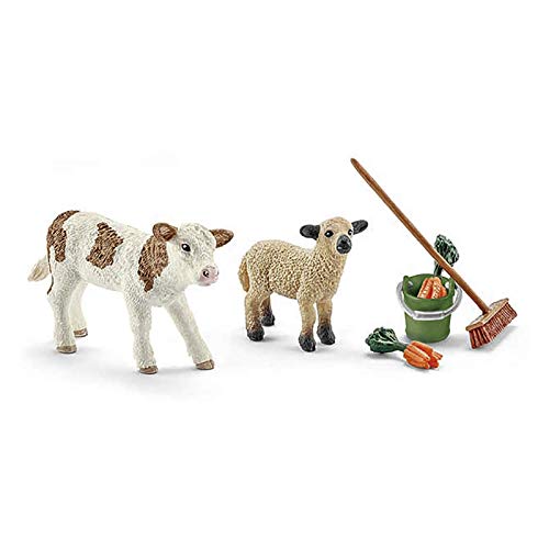 Schleich 41422- Spielzeugfigur, Stallpflege mit Kalb und Schäfchen von SCHLEICH