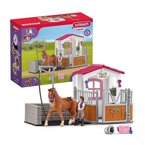 schleich HORSE CLUB 72177 - 13-Teiliges Pferde Spielzeug Set für Mädchen und Jungen ab 5 Jahren, Spielset mit Pferdestall, Waschplatz, Stall, Pferd, Reiterin und Pferde Zubehör schleich HORSE CLUB 72177 - 13-Teiliges Pferde Spielzeug Set für Mädchen und Jungen ab 5 Jahren, Spielset mit Pferdestall, Waschplatz, Stall, Pferd, Reiterin und Pferde Zubehör von SCHLEICH