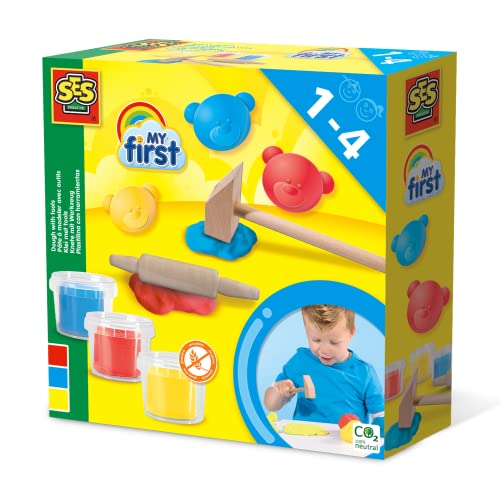 SES Creative | My First Knete mit Werkzeug für Kleinkinder ab 12 Monaten | 3 Farben Rot Gelb Blau | Glutenfrei & Hypoallergen | Waschbar & Sicher | Kreativspielzeug Baby | Geschenkidee Knete ab 1 Jahr von SES Creative
