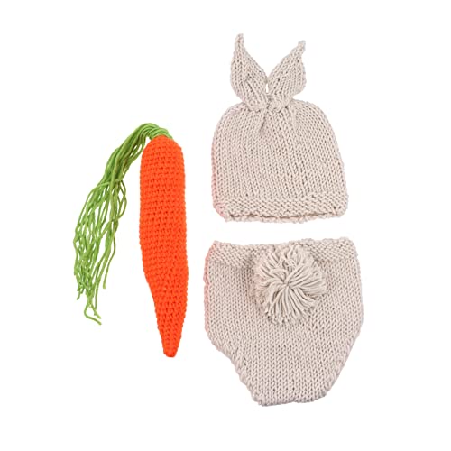 SEWACC Babykostüm mit Handgestricktem Hasenmotiv Monate Weicher Strampler für Fotoshooting Tage Fest Karotten Accessoire für Neugeborene und Babyfotografie SEWACC Babykostüm mit Handgestricktem Hasenmotiv Monate Weicher Strampler für Fotoshooting Tage Fest Karotten Accessoire für Neugeborene und Babyfotografie von SEWACC