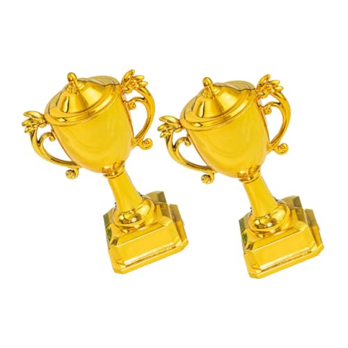 SHOWERORO 2St Trophäe Kuchen dekorieren Veranstaltungsdekoration Goldene Trophäe hochzeitstorten dekoration Tortendeko Kuchen Topper kleine Pokalübergabe Mini-Trophäen goldener Pokal Plastik von SHOWERORO